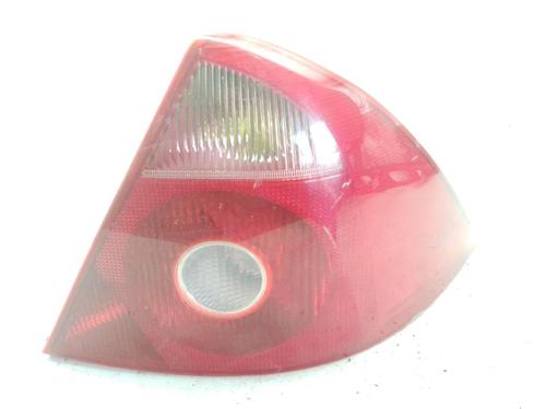Used Right taillight FORD MONDEO III (B5Y) 2.0 TDCi (130 hp) 27450379