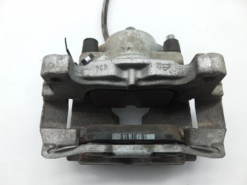 Right front brake caliper JAGUAR XE (X760) 2.0 D AWD | BP31989132M104