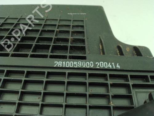 Air filter box HYUNDAI H350 Van 2.5 CRDI | BP34181433M87 - Image 2