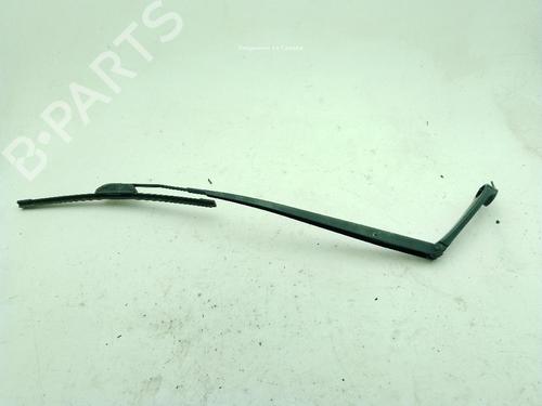 Front windshield wiper arm HYUNDAI ix35 (LM, EL, ELH) 1.7 CRDi | BP29204033C143 