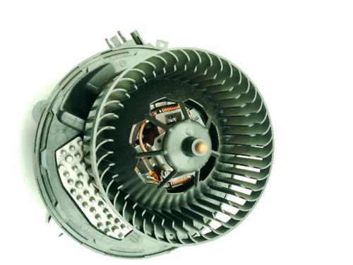 Used Heater blower motor Heater blower motor CUPRA FORMENTOR (KM7, KMP) 1.5 TSI (150 hp) 32313374 32313374