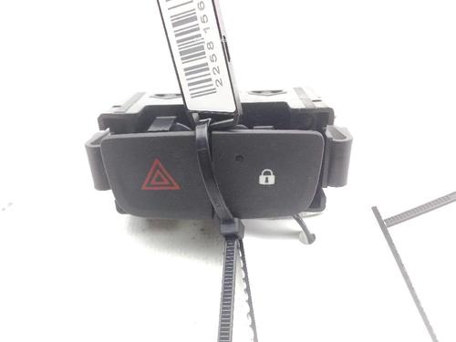 warning-switch-renault-trafic-iii-bus-jg_-2014-24043950 main image