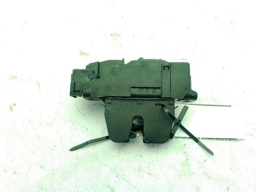 Used Tailgate lock Tailgate lock CITROËN C4 CACTUS 1.2 THP 110 (110 hp) 39579680 39579680