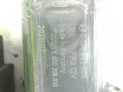 Front right window mechanism SEAT ARONA (KJ7, KJP) 1.0 TSI | BP24044812C23 - Image 4