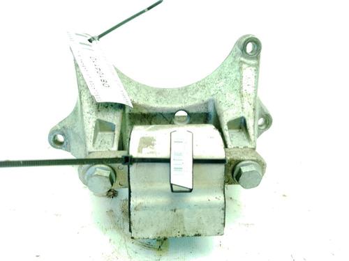 Used Gearbox mount Gearbox mount MERCEDES-BENZ V-CLASS (W447) V 220 CDI / d (447.811, 447.813, 447.815) (163 hp) 32695397 32695397