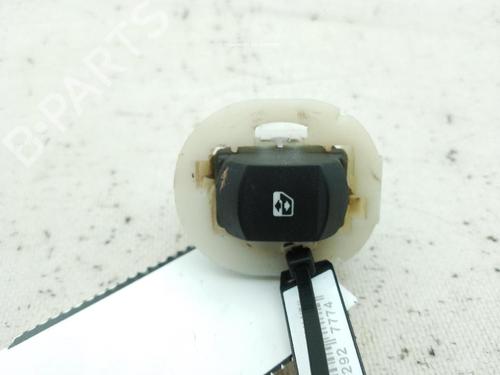 Used Right front window switch Right front window switch RENAULT MEGANE II (BM0/1_, CM0/1_) 1.5 dCi (BM1E, CM1E) (106 hp) 24737066 24737066