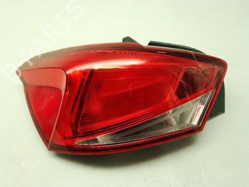 Used Left taillight Left taillight 39093110 39093110