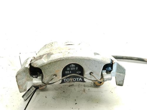 Used Left front brake caliper Left front brake caliper TOYOTA YARIS (_P21_, _PA1_, _PH1_) 1.5 Hybrid (MXPH10, MXPH11) (116 hp) 24051639 24051639