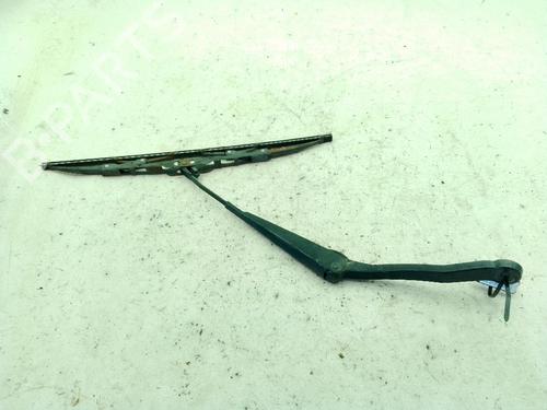 Used Rear windshield wiper arm NISSAN TERRANO II (R20) 2.7 TDi 4WD (125 hp) 29329056