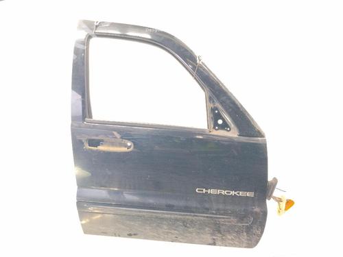 Used Right front door JEEP CHEROKEE (KJ) 2.8 CRD 4x4 (150 hp) 32103975