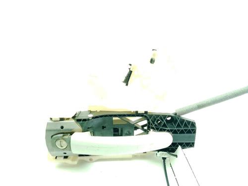 front-left-exterior-door-handle-vw-tiguan-5n_-2007-2008-2009-2010-2011-2012-2013-2014-2015-2016-2017-2018-30367876 main image