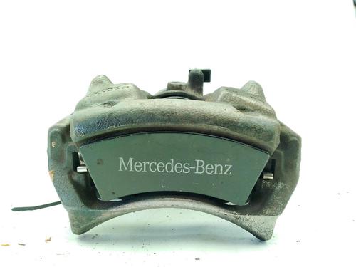 Used Right front brake caliper Right front brake caliper MERCEDES-BENZ GLA-CLASS (X156) GLA 220 CDI 4-matic (156.905) (170 hp) 33037021 33037021