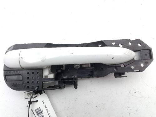 front-right-exterior-door-handle-renault-megane-iii-hatchback-bz01_-b3_-2008-39580463 main image