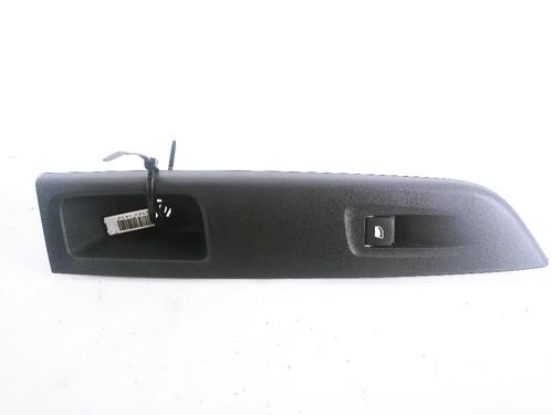 right-front-window-switch-opel-corsa-f-p2jo-2019-31989288 main image