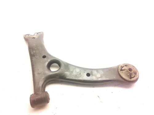 Right front suspension arm TOYOTA PRIUS Liftback (_W2_) 1.5 Hybrid (NHW20_, NHW20R) | BP24002923M13 