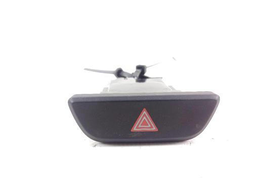 Used Warning switch Warning switch TOYOTA YARIS (_P21_, _PA1_, _PH1_) 1.5 Hybrid (MXPH10, MXPH11) (116 hp) 18363415 18363415