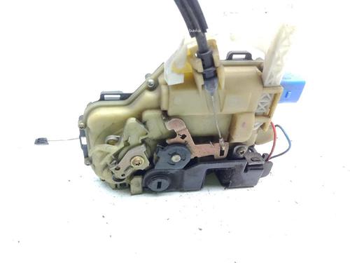 Front left lock SEAT IBIZA III (6L1) 1.9 TDI | BP25865657C98 