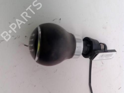 Used Shift knob VW GOLF V (1K1) 1.4 TSI (140 hp) 25865839