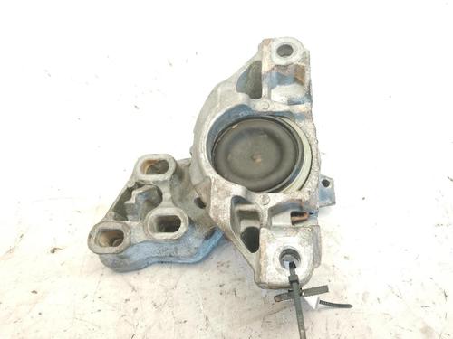 Used Engine mount MERCEDES-BENZ A-CLASS (W176) A 180 CDI / d (176.012) (109 hp) 25019215