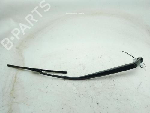 front-windshield-wiper-arm-toyota-c-hr-_x1_-2016-26447013 main image