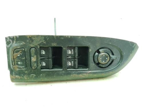 Used Left front window switch FIAT 500X (334_) 1.6 (334AXE1A) (110 hp) 24046084