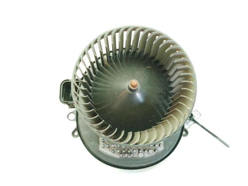 Used Heater blower motor Heater blower motor BMW 3 (F30, F80) 318 d (143 hp) 34237869 34237869