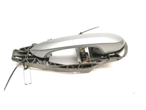 Used Front right exterior door handle Front right exterior door handle BMW 1 (F40) 118 d (150 hp) 39739737 39739737