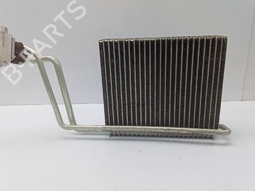 Used AC radiator MERCEDES-BENZ VIANO (W639) CDI 2.2 (639.711, 639.713, 639.811, 639.813, 639.815) (150 hp) 23207650