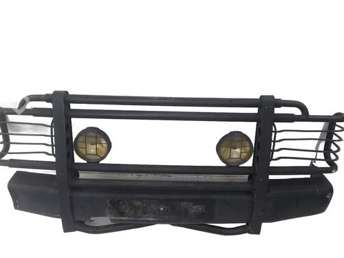 Used Front bumper reinforcement NISSAN PATROL III/2 Station Wagon (W260) 2.8 TD (116 hp) 31274601