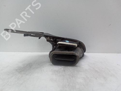Used Air vent RENAULT KADJAR (HA_, HL_) 1.6 dCi 130 (HLA4) (130 hp) 18572865