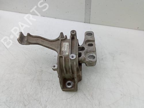 Used Support Support SKODA OCTAVIA III Combi (5E5, 5E6) 2.0 TDI (150 hp) 18899061 18899061