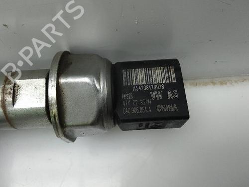 Used Injection rail SEAT LEON (5F1) [2012-2021]  23948337