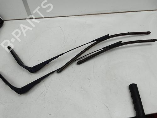 Used Front wipers mechanism Front wipers mechanism BMW X1 (E84) sDrive 20 d (177 hp) 18585263 18585263