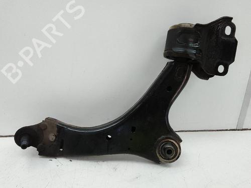 Used Right front suspension arm LAND ROVER FREELANDER 2 (L359) [2006-2015]  19519565