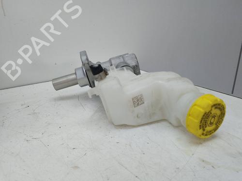 Used Brake master cylinder Brake master cylinder FIAT PANDA (312_, 319_) 1.0 Mild Hybrid (312.PYD1B) (69 hp) 18584523 18584523