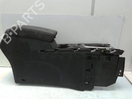 Middle console RENAULT KADJAR (HA_, HL_) 1.3 TCe 140 (HLNB, HLN1) | BP24465094I22