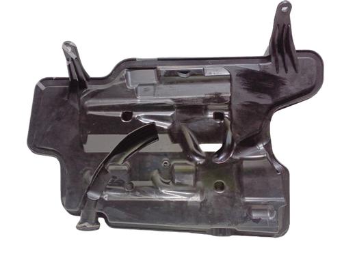 Used Windscreen washer tank Windscreen washer tank BMW X1 (F48) sDrive 18 d (150 hp) 33040633 33040633