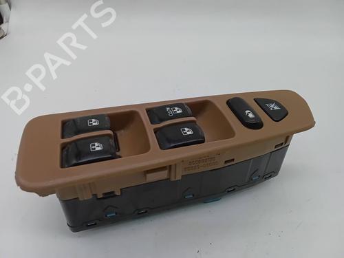 Mando elevalunas delantero izquierdo SSANGYONG REXTON / REXTON II (GAB_) 2.9 TD | BP30051138I27 