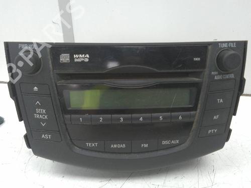 Used Radio TOYOTA RAV 4 III (_A3_) 2.2 D 4WD (ALA30_, ALA30R) (150 hp) 19082571
