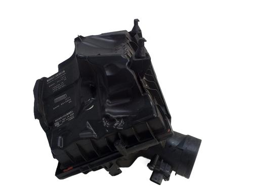 Used Air filter box BMW X1 (F48) sDrive 18 d (150 hp) 29876757