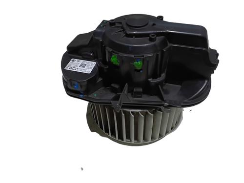 Used Heater blower motor Heater blower motor VW TOUAREG (7P5, 7P6) 3.0 V6 TDI (204 hp) 34240103 34240103