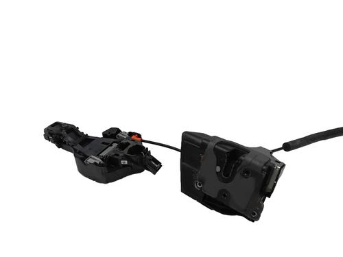 Rear left lock JAGUAR XE (X760) 2.0 D | BP31038123C100