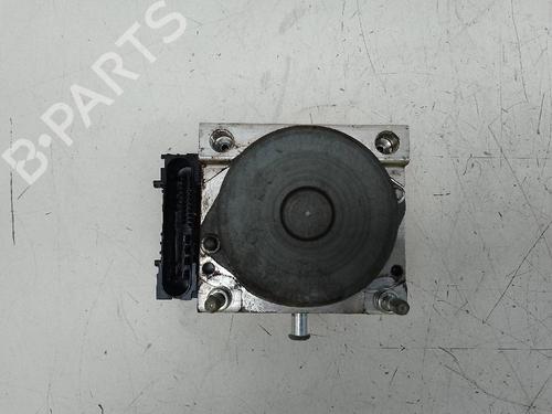 Used ABS pump DACIA SANDERO 1.5 dCi (88 hp) 26055353