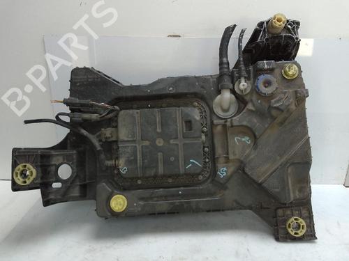 Used AdBlue tank PEUGEOT 308 II (LB_, LP_, LW_, LH_, L3_) 1.5 BlueHDi 130 (131 hp) 26376253