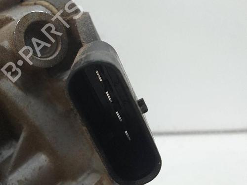 Used Front wiper motor MERCEDES-BENZ CLA Coupe (C117) CLA 200 CDI / d (117.308) (136 hp) 18597020