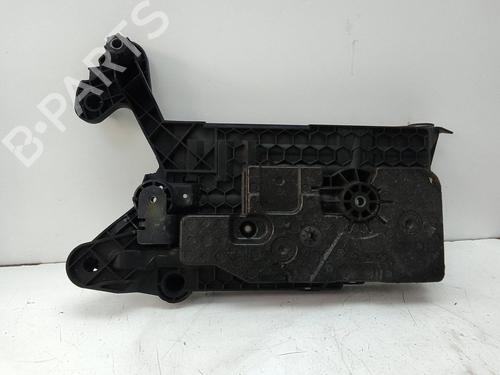 Used Support Support SEAT LEON ST (5F8) 1.6 TDI (115 hp) 18890685 18890685