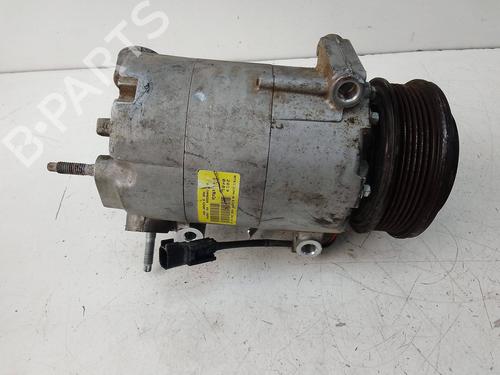 Used AC compressor AC compressor FORD KUGA II (DM2) 2.0 TDCi 4x4 (150 hp) 19505648 19505648