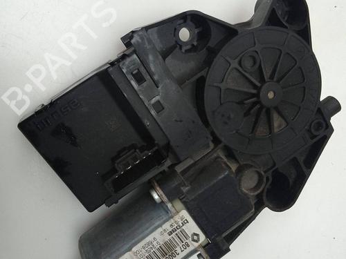front-right-window-mechanism-renault-megane-iii-hatchback-bz01_-b3_-15-dci-bz09-bz0d-bz1w-bz29-bz14-807300004r-2008-21832840 main image