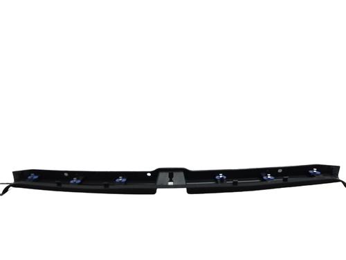 Listwa klapy tylnej / bagażnika DACIA DUSTER (HM_) 1.5 dCi 115 (HMAD) | BP30921699C151