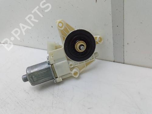 Used Right front window motor MERCEDES-BENZ VITO Tourer (W447) 114 CDI (447.701, 447.703, 447.705) (136 hp) 18947546
